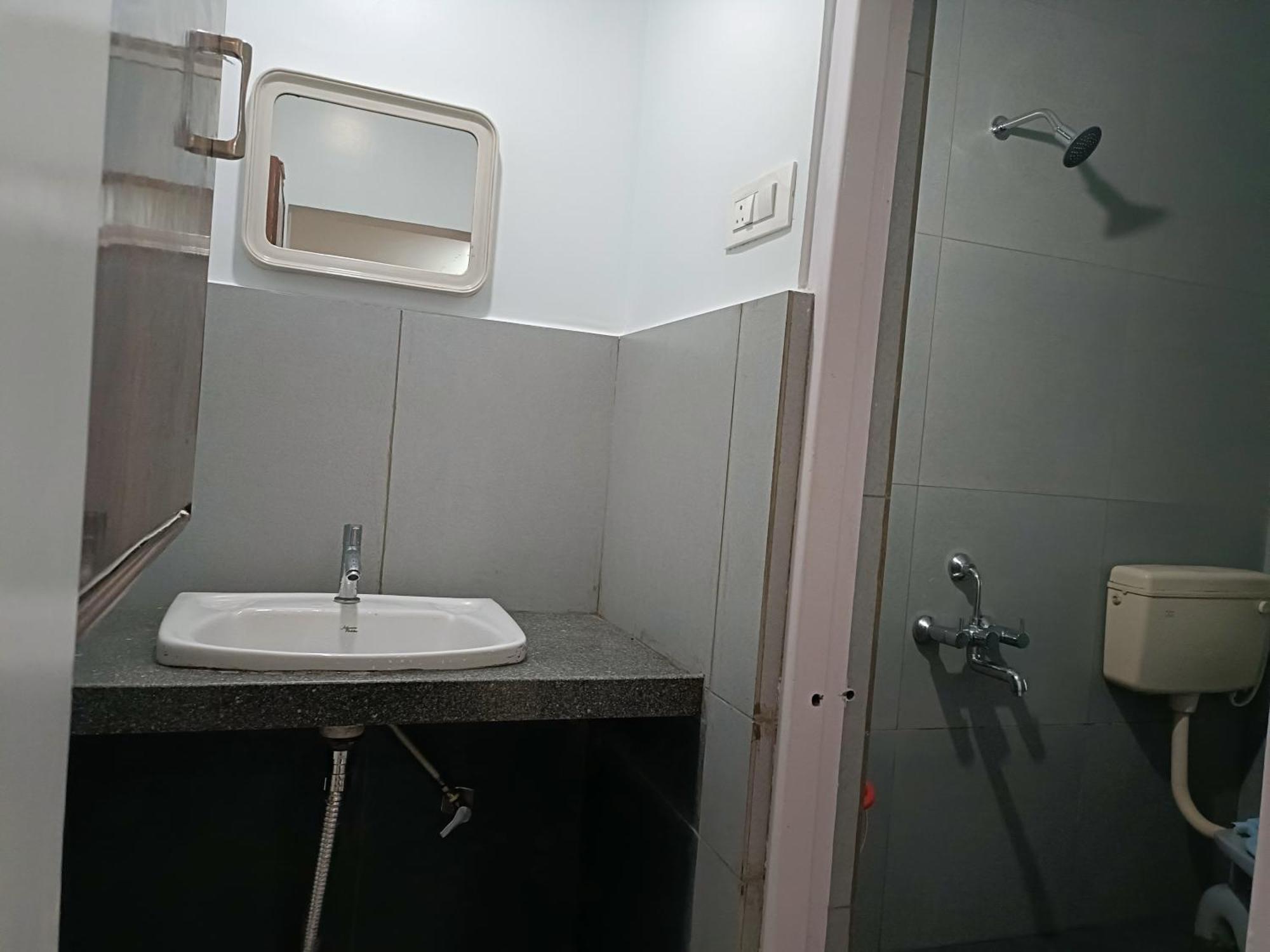 Hotel Parth Residency Kolhapur Eksteriør billede
