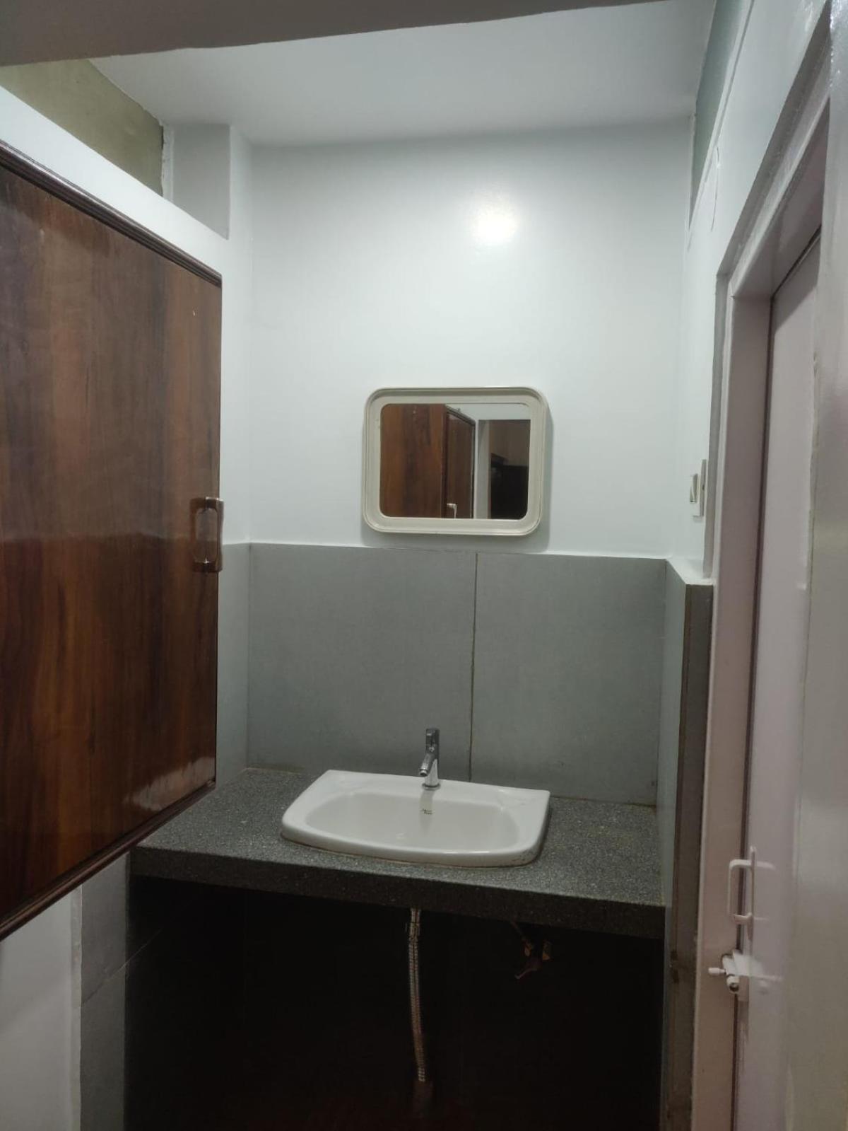 Hotel Parth Residency Kolhapur Eksteriør billede