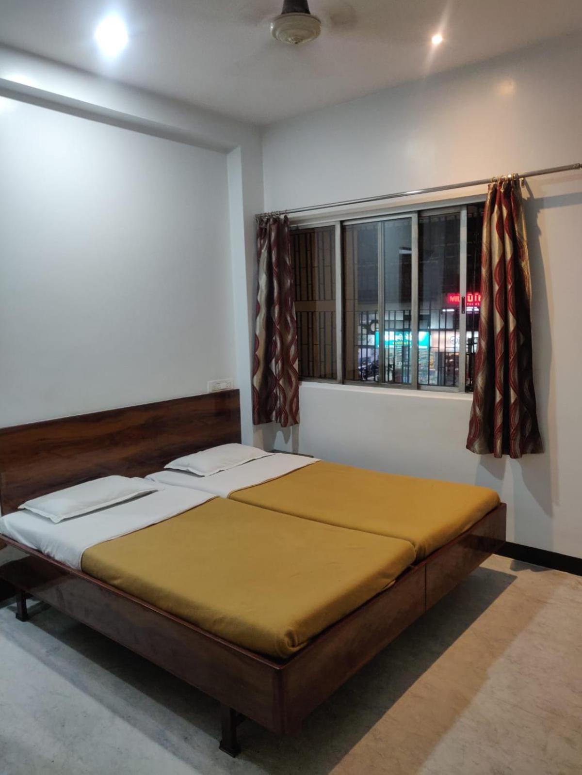 Hotel Parth Residency Kolhapur Eksteriør billede